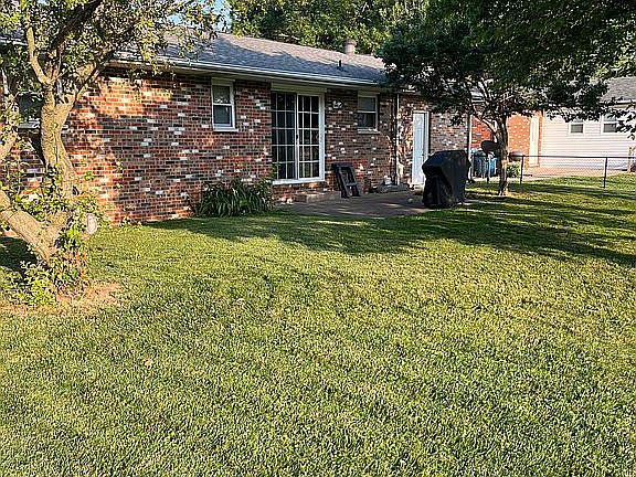 2nd image of 1260 Cedar Dr