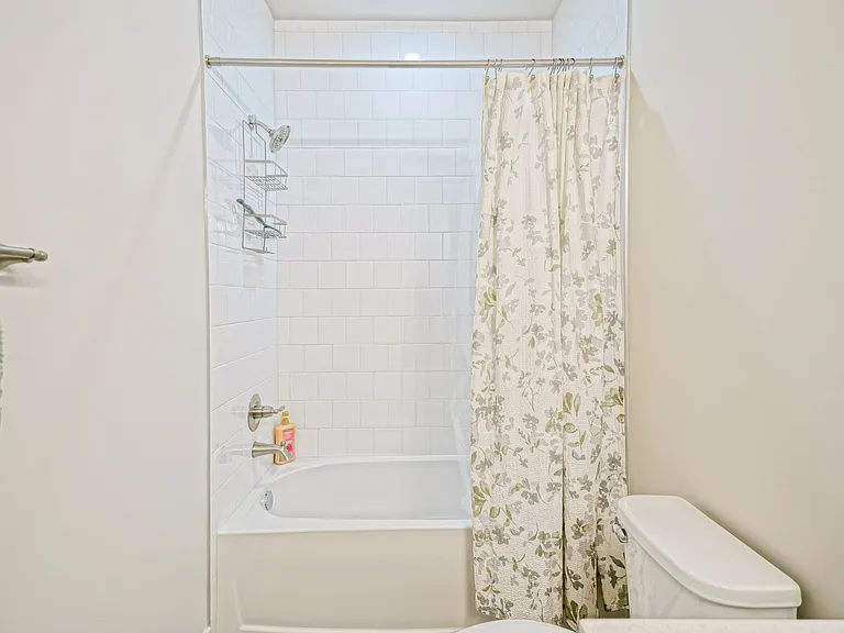24487 Robert Andrew Dr — Photo 36