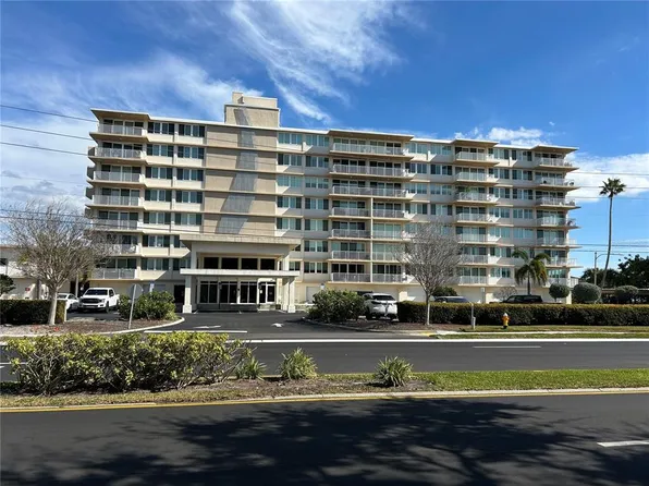 223 Island Way #4A, Clearwater, FL 33767