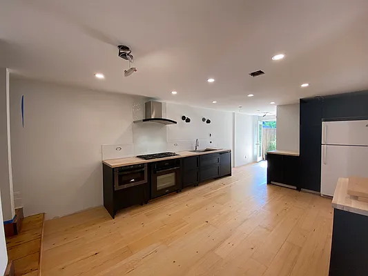 Rented by Owner | media 24