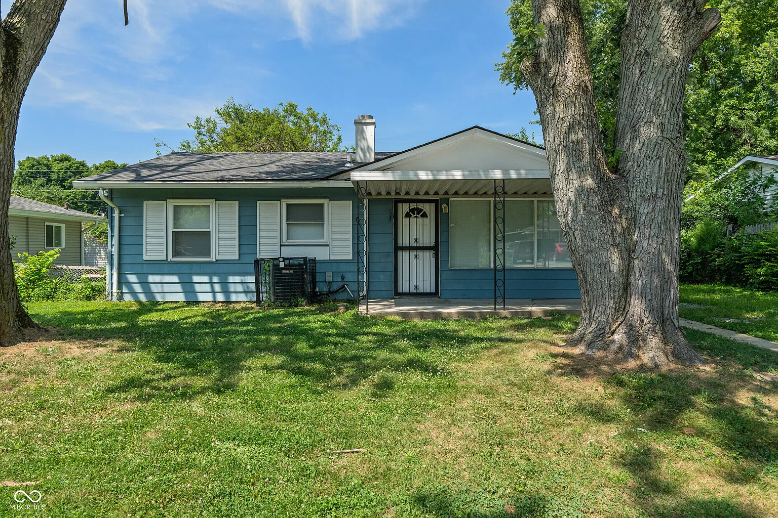 2640 Shirley Dr photo 1