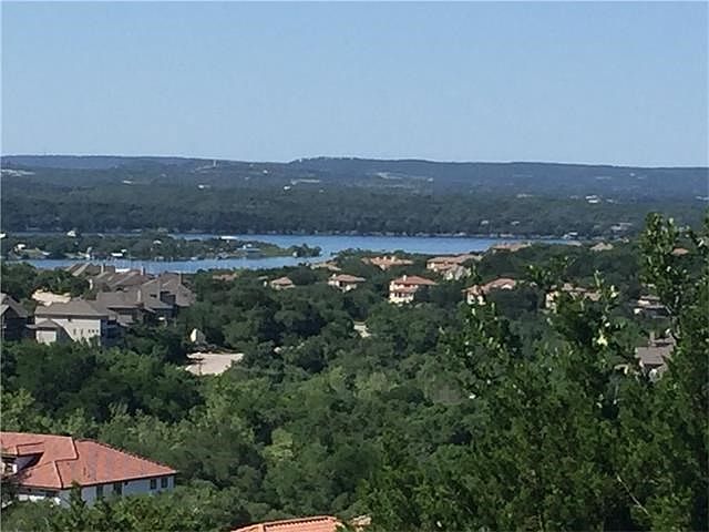Lake Travis view lot in prestigious Bella Montagna, gorgeous hill country and lake views!