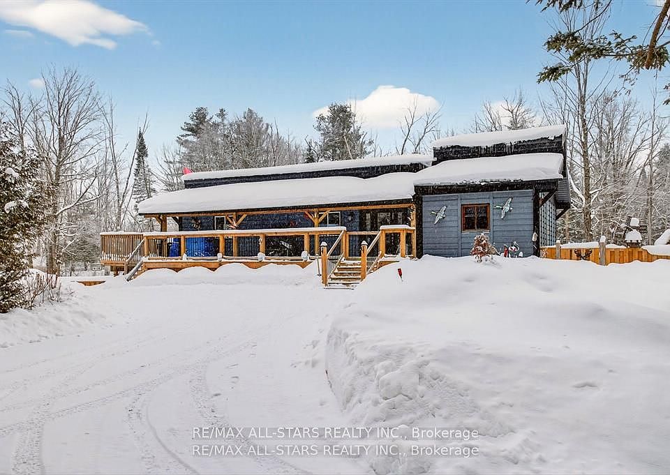 1st image of 28 Pine Ridge Rd