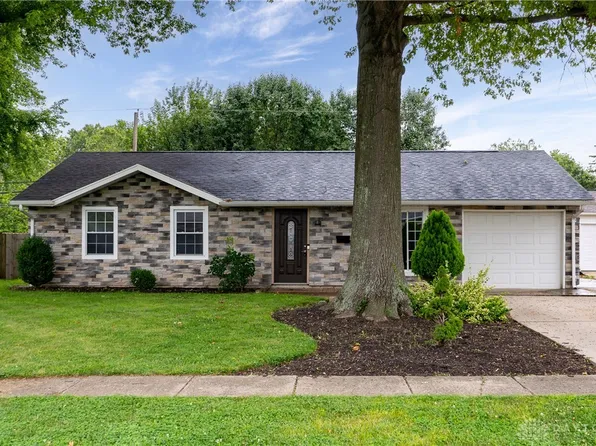 654 Winchester St, New Carlisle, OH 45344