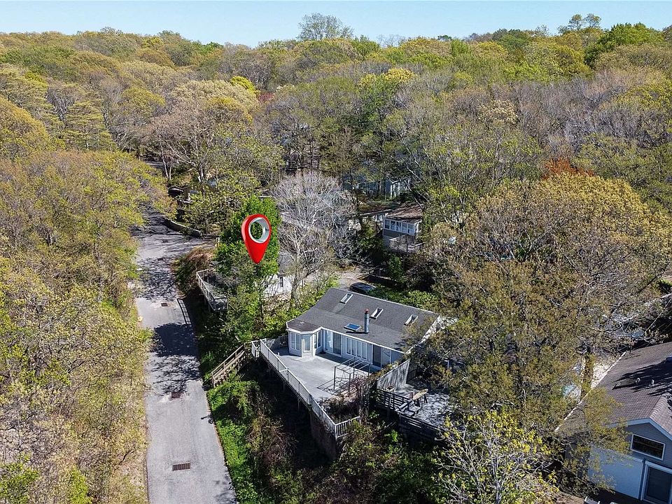 6 Woodcliff Trl, Baiting Hollow, NY 11933 MLS 3476106 Zillow