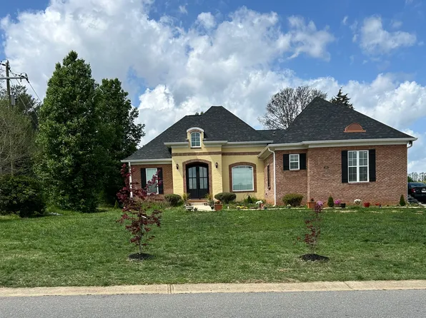 101 Long Meadows Dr, Shelby, NC 28086