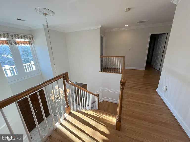 5179 Macomb St NW — Photo 11