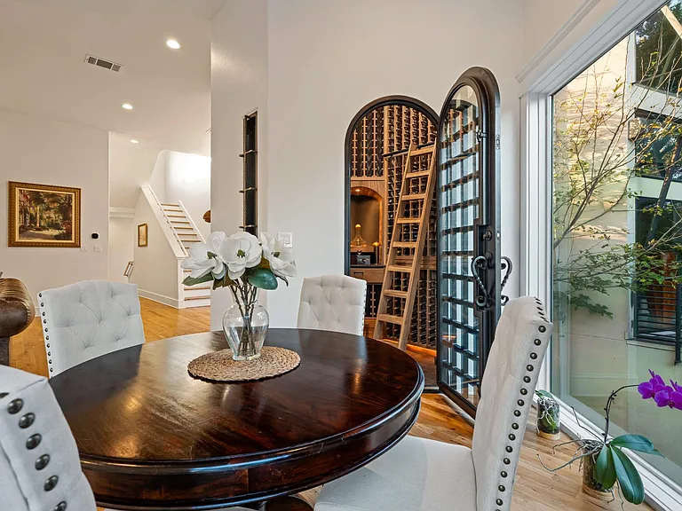 1231 Parkway #B — Photo 17