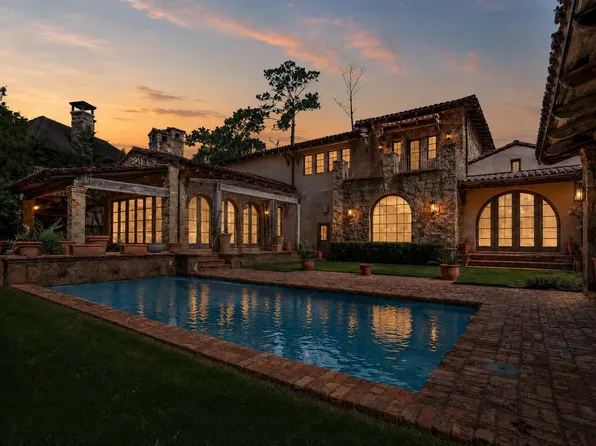 15 N Badger Lodge Cir, Spring, TX 77389