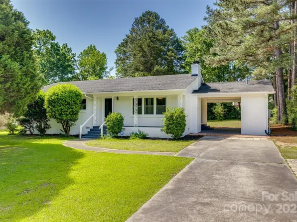 1423 Ebinport Rd, Rock Hill, SC 29732