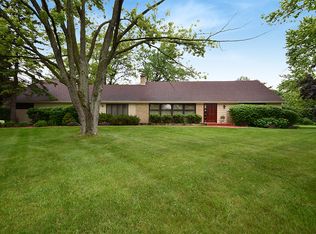 773 Sterling Rd, Inverness, IL 60067