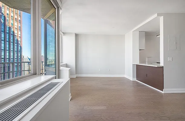 Rented by Mirador Real Estate | media 3