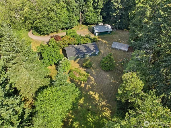 5536 NE Falcon Ridge Lane, Poulsbo, WA 98370