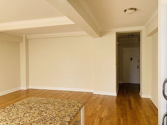 5th image of 20 Park Ave APT 15D
