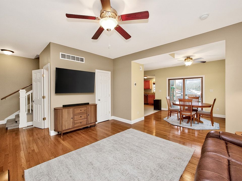 1st image of 2525 Beaver Ave