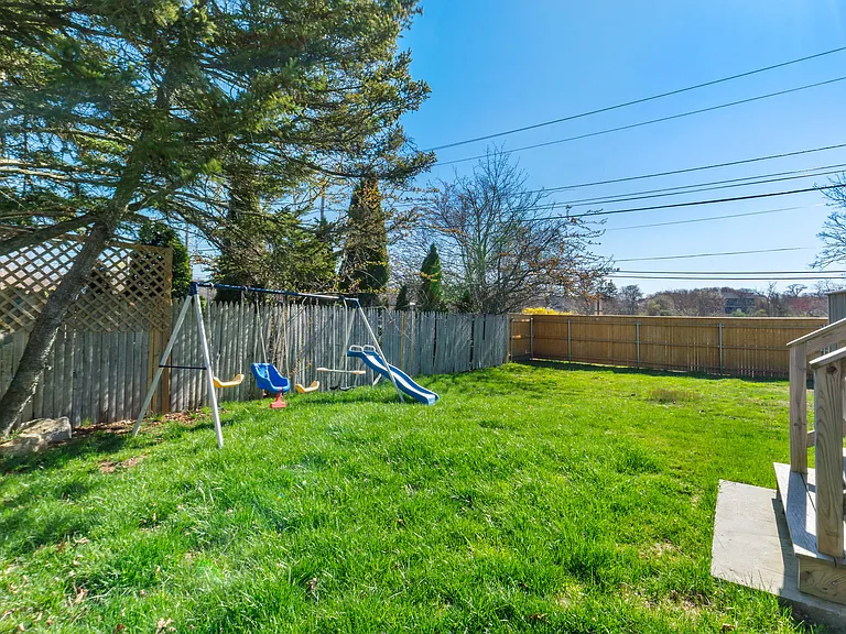881 Point Judith Rd — Photo 22