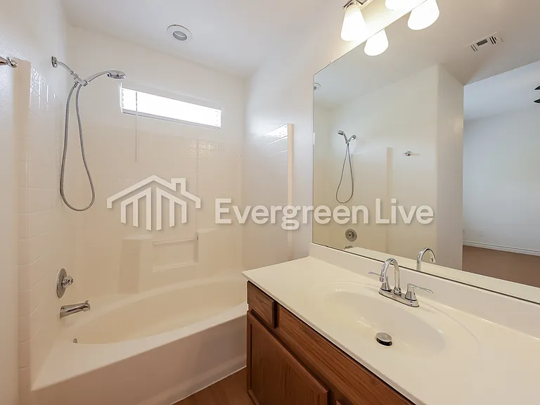 8094 W Beck Ln — Photo 18