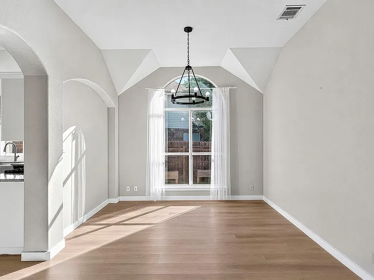 8248 Montoya Cir — Photo 18