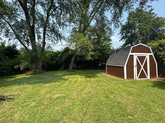 5th image of 2653 Woodruff Ln