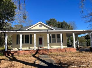 3690 Dexter St, Blackville, SC 29817