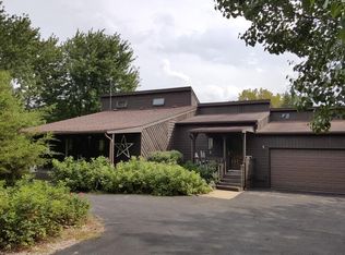 5727 Mill Rd, Decatur, IL 62521