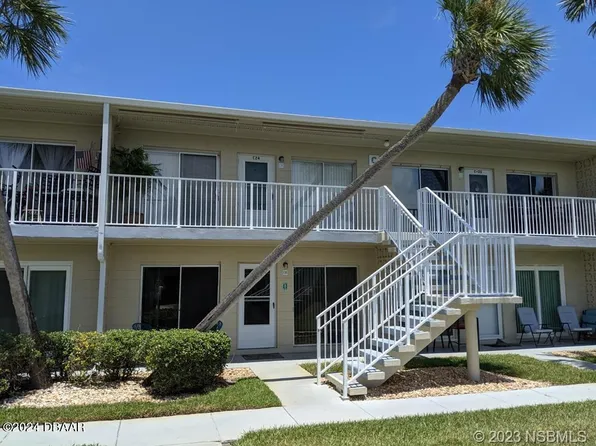 335 North Cswy #C4, New Smyrna Beach, FL 32169
