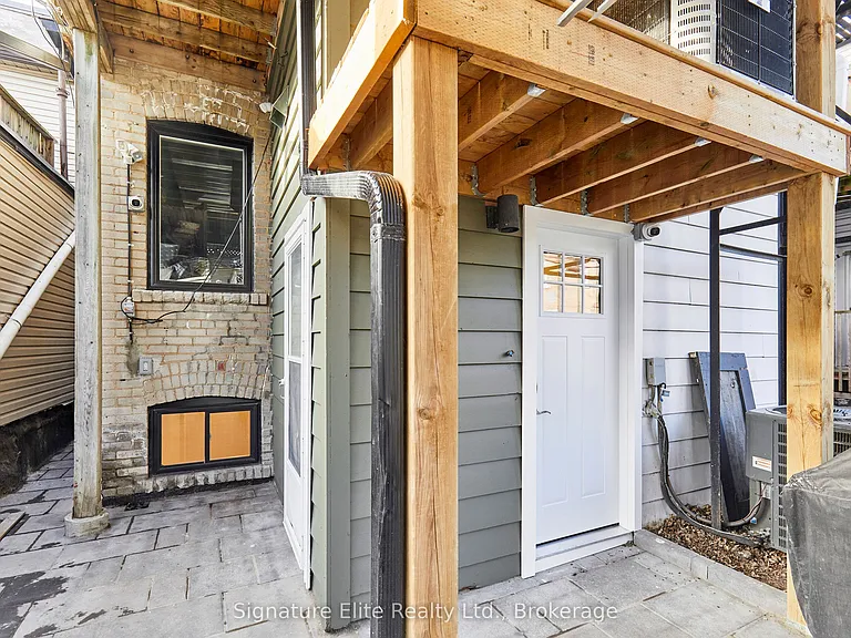 927 Kingston Rd #LOWER — Photo 18