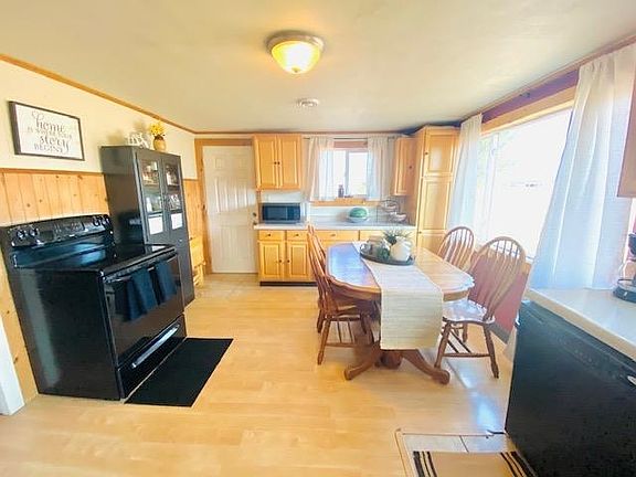 4th image of 10564 Moller Rd
