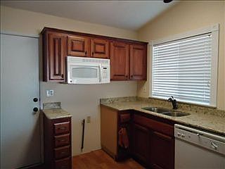 5th image of 4143 Deaton Dr