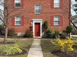1523 N Stafford St, Arlington, VA 22207
