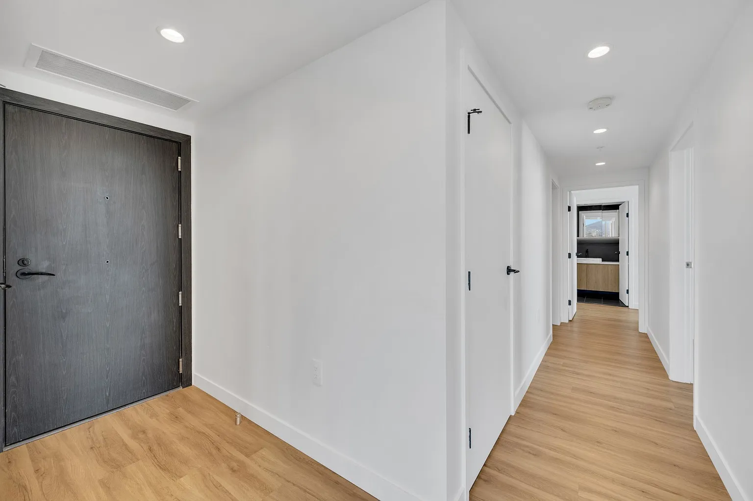 1770 Pendrell St #2B-1Ba-850Sqft photo 1