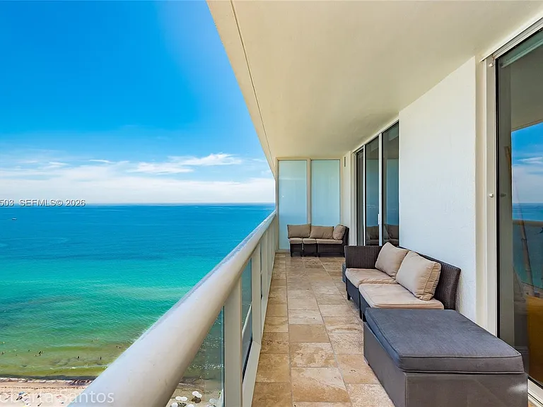 1830 S Ocean Dr #2410 — Photo 2