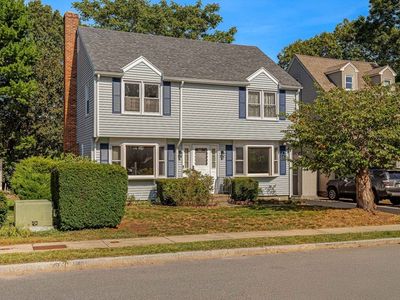 12 Loyola Cir, West Roxbury, MA, 02132