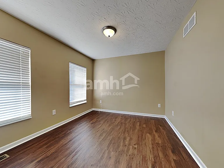 6908 Lucia Dr — Photo 17
