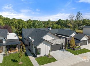 206 S Carbon Rivet Ave, Eagle, ID 83616