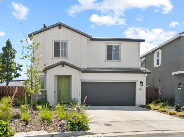 892 Diego Dr, Oakley, CA 94561