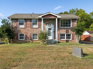 3825 Sam Boney Dr, Nashville, TN 37211