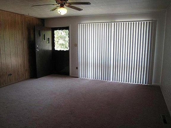 3rd image of 18097 W Twin Lakes Blvd