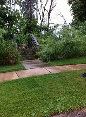 2nd image of 1272 Coach House Ln