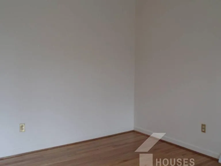 27 Flower Dr — Photo 13