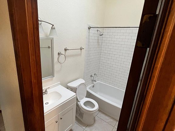 5th image of 5633 Sweetwater Dr