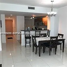 Vizcayne South Condo — Photo 2