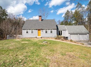 11 Ridgewood Dr, Kingston, NH 03848