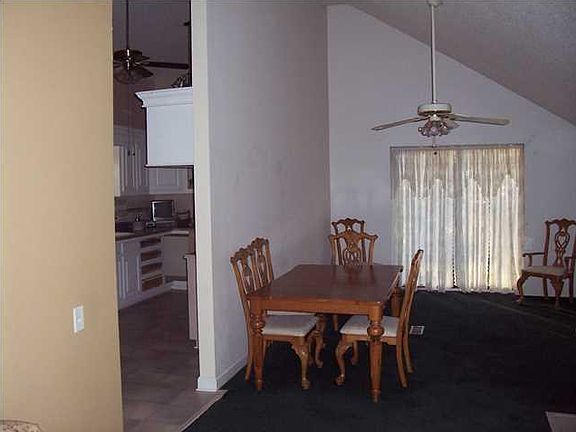 5th image of 104 General Washington Blvd