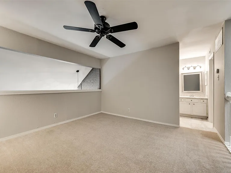 18240 Midway Rd #302 — Photo 16