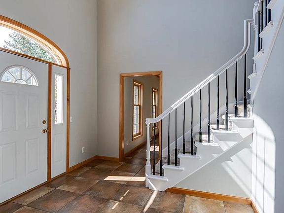 5th image of 1245 Saint Patrick Way