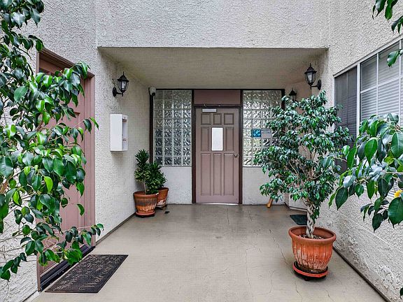 5th image of 305 E Valencia Ave APT J