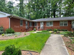 808 Chamberlain St, Raleigh, NC 27607