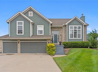 6308 NW 78th Pl, Kansas City, MO 64151