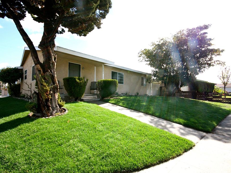 1st image of 5372 N Grantland Dr